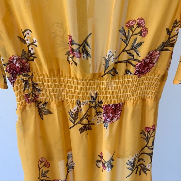 NWT FeathersNYC High Low Sheer Floral Wrap/Cover Up Size Small - Picture 10 of 12